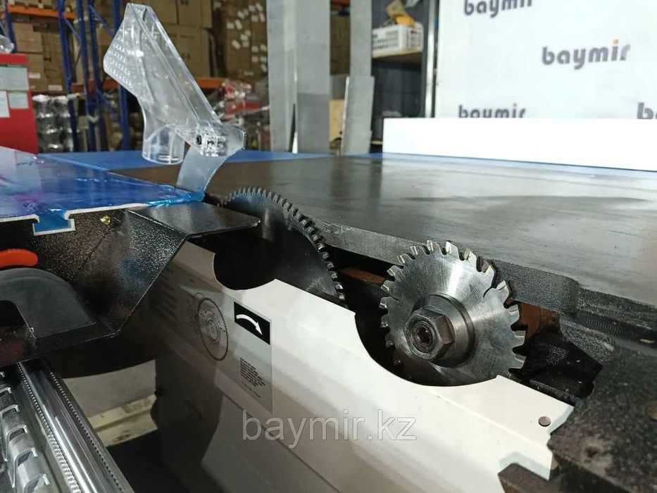 Форматно-раскроечный станок MJ6132YII