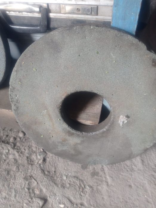 Наждачный круг 2 штуки