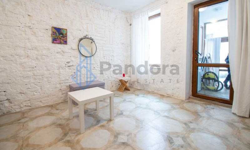 Дава се под наем Едностаен апартамент в София, Център - 30 кв.м за 370 € - Снимка #2