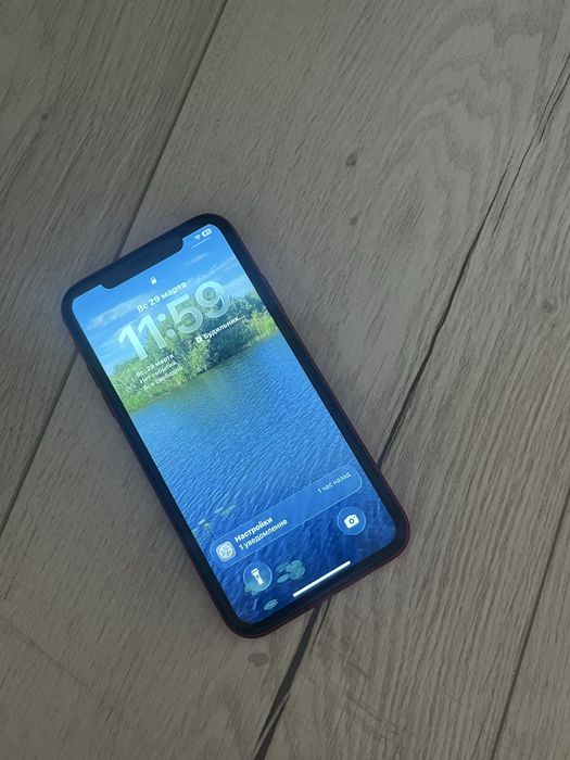 Iphone 11 64гб красный
