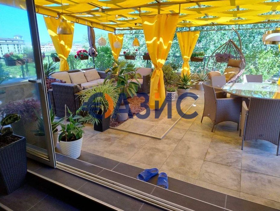 Продава се Двустаен апартамент в к.к. Слънчев бряг - 188 кв.м за 399 €/кв.м - Снимка #9