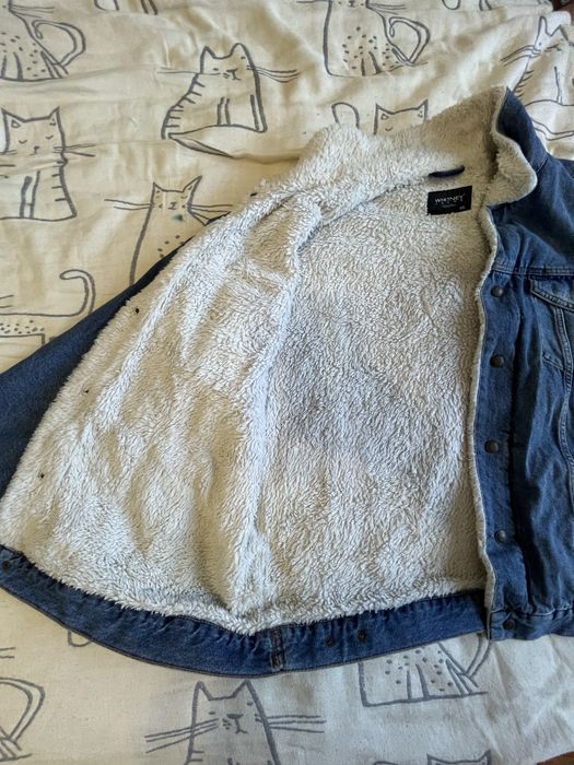 Куртка джинсовая