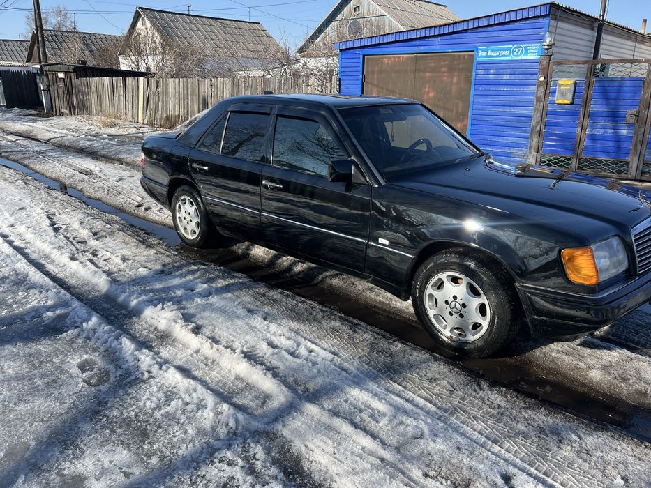 Продам мерс Е220