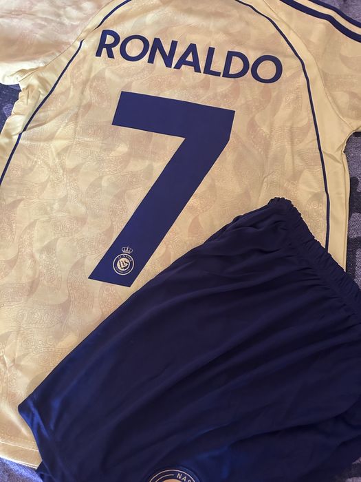 Echipamente de fotbal pentru copii