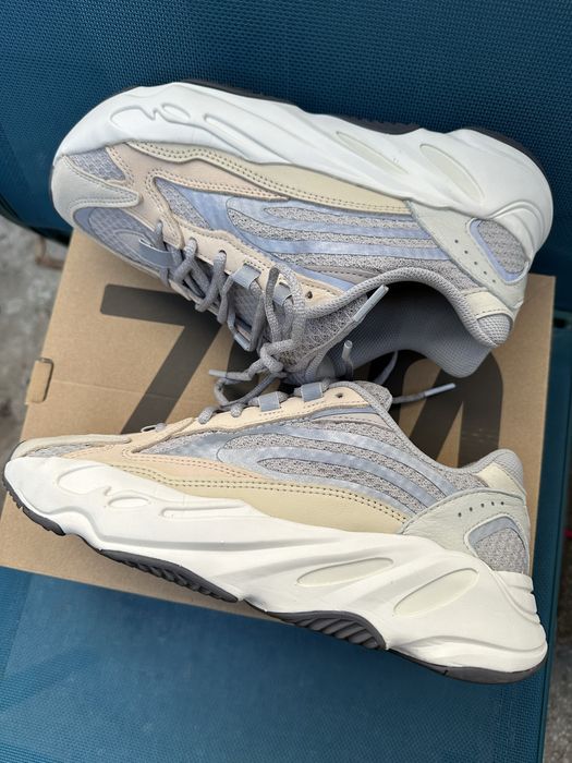Yeezy 700 v2 cream autentici