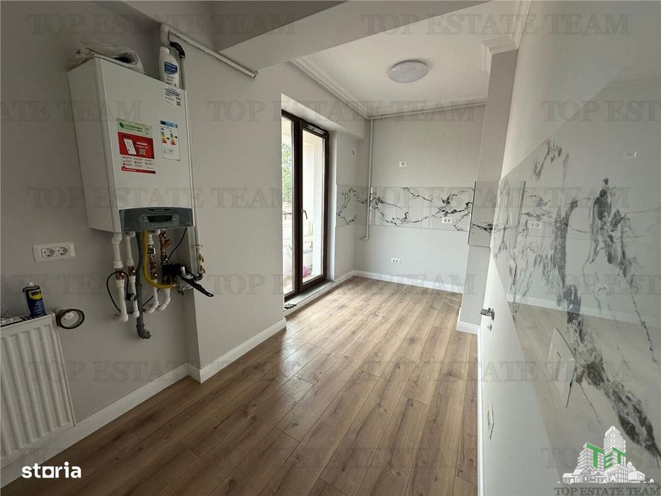 Apartament 2 camere de vanzare Damaroaia