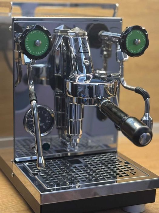 Profitec PRO 400 - Кафе машина с 1 година и 6 месеца ГАРАНЦИЯ!