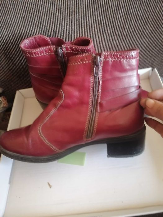 Botine piele stare buna