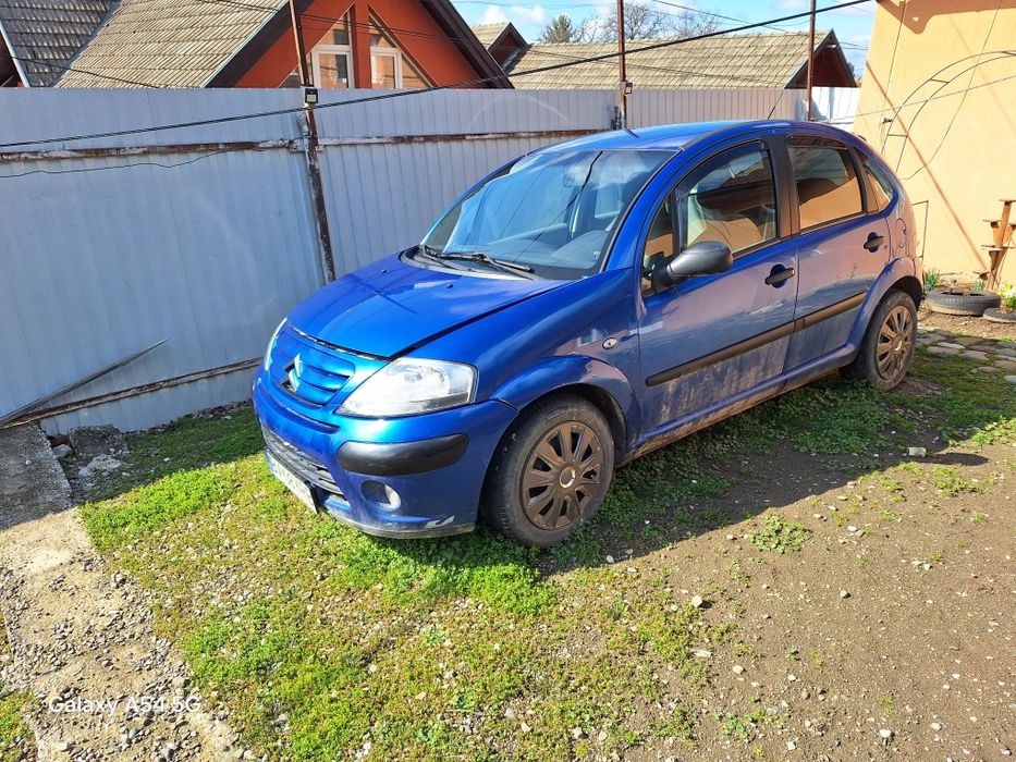 Vind citroen c3 pentru piese de schimb