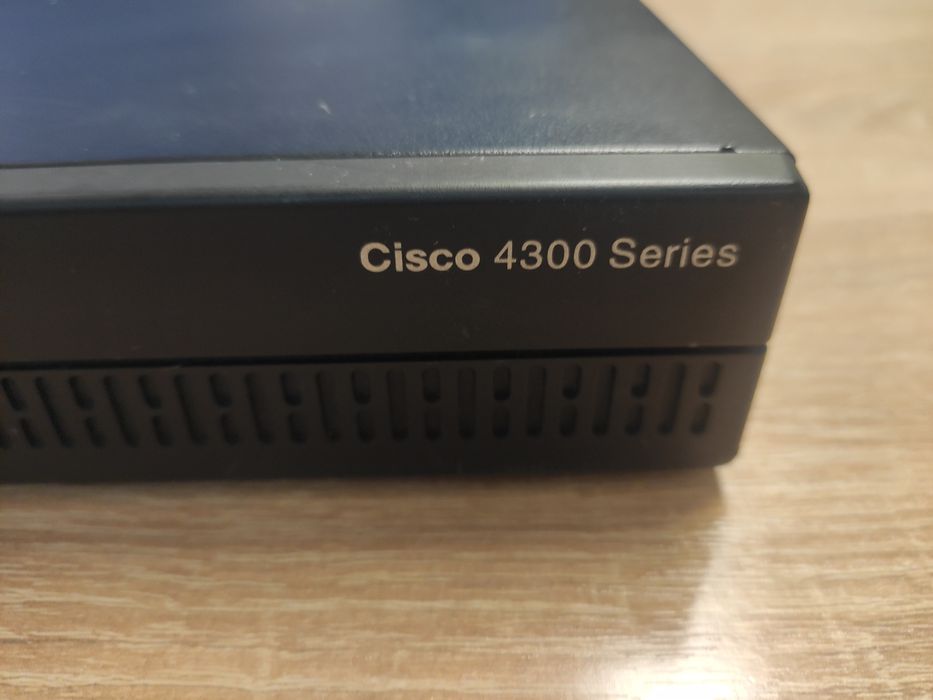 Маршрутизатор Cisco ISR4321