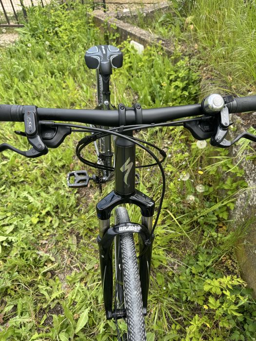Велосипед Specialized М размер
