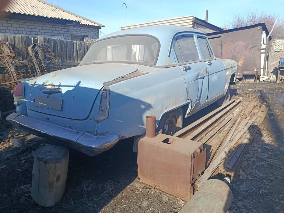 Автомобиль газ 21