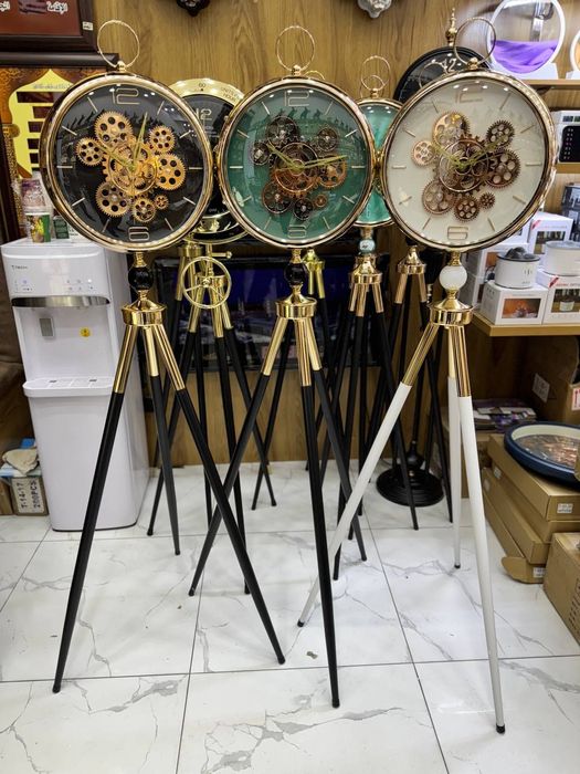 Напольные часы немецкий  качестве часы