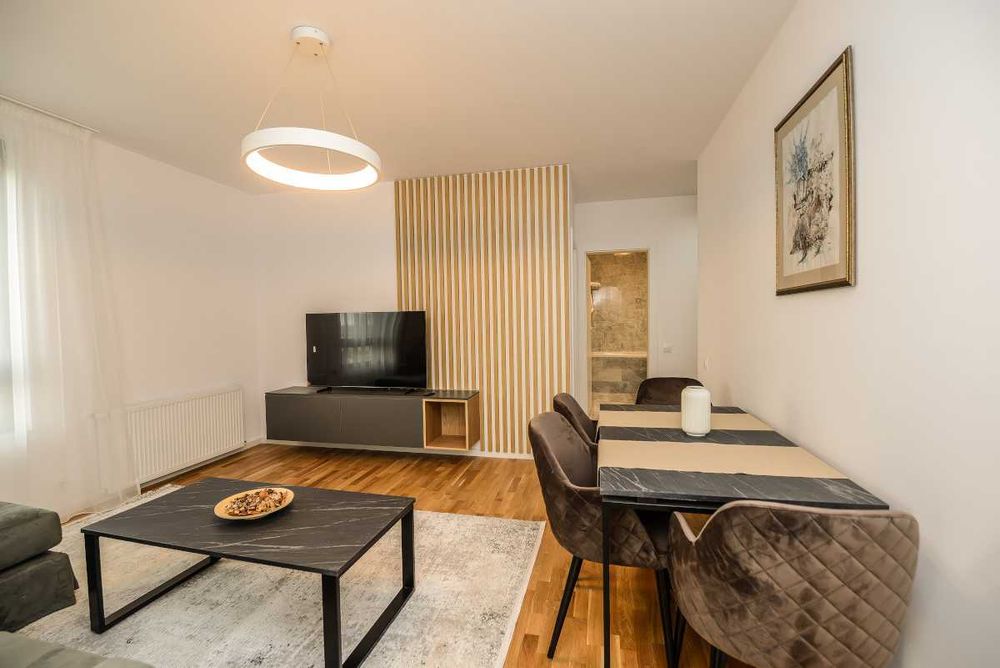 Apartament 2 camere de inchiriat Park Lake 3- orientare estica LAC