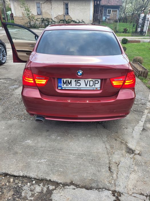 Vand Bmw 320 d 2011