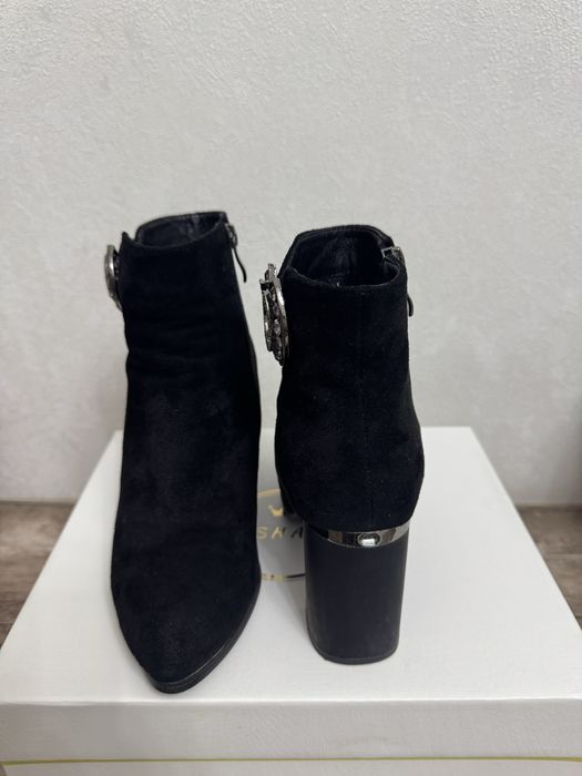 Полу сапожки  женские