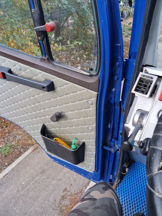Мерседес 814 Ас машина 9кубов