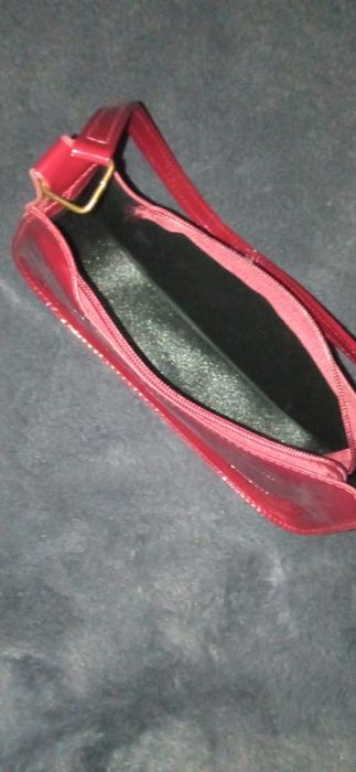 Продам сумку новая