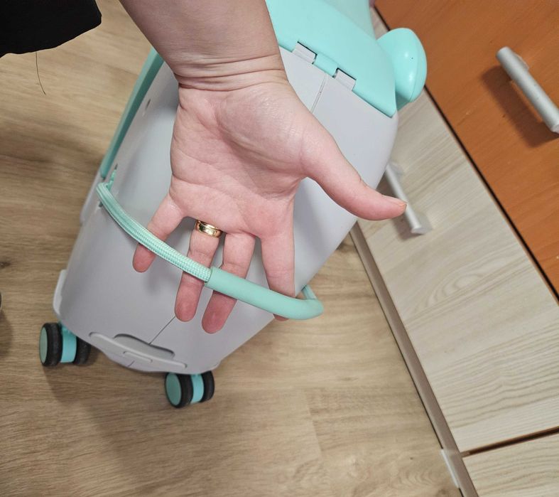 Troler/valiza cu roti samsonite