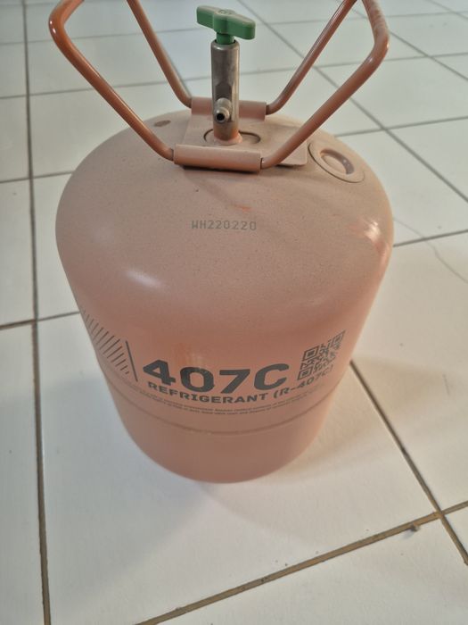 Пустой балон от фреона