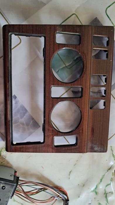 Мерседес.202 Консольи салона..