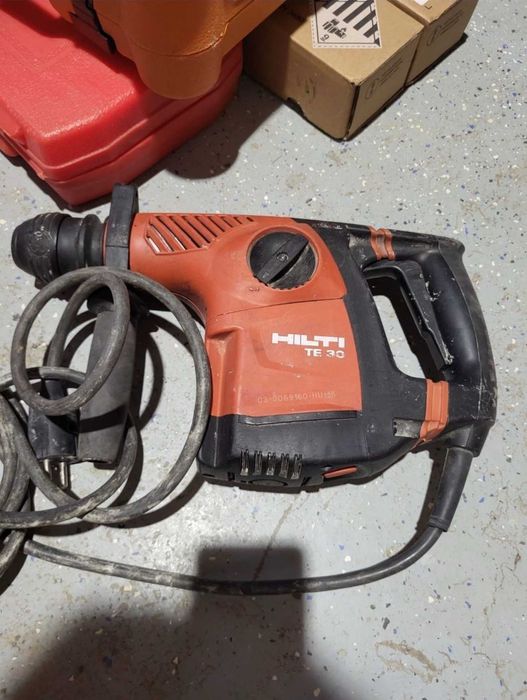 Vand  Hilti  TE30 ciocan rotativ