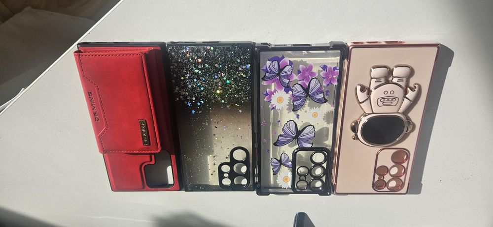 Продавам кейсове за Samsung 22ultra