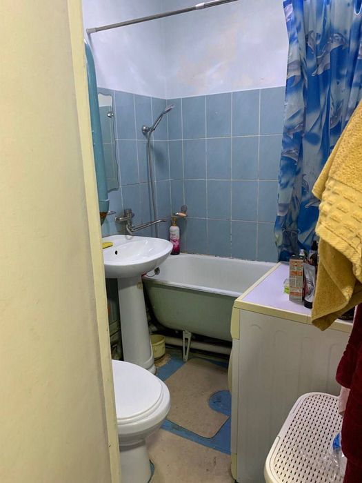 М.Ойбек Мирабад, 1-комнатная квартира со средним ремонтом 40м²