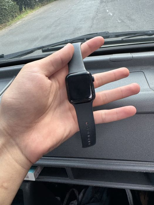 Iwatch se2 40mm srochna