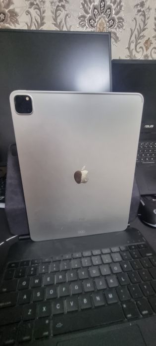 iPad 13 m2 1tb 90%