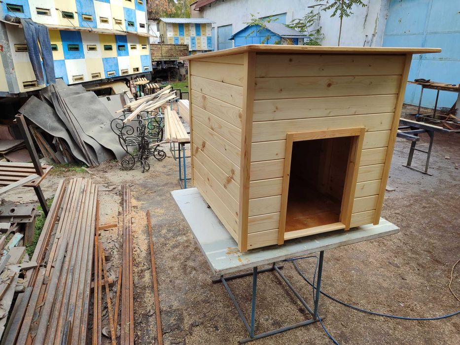 Будка для собаки размер 75*90*90 см,крыша 90*110 см,утепленная