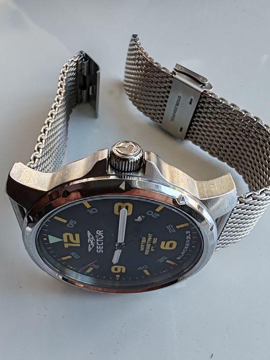 Ceas Sector Black Eagle Quartz 46,5 mm