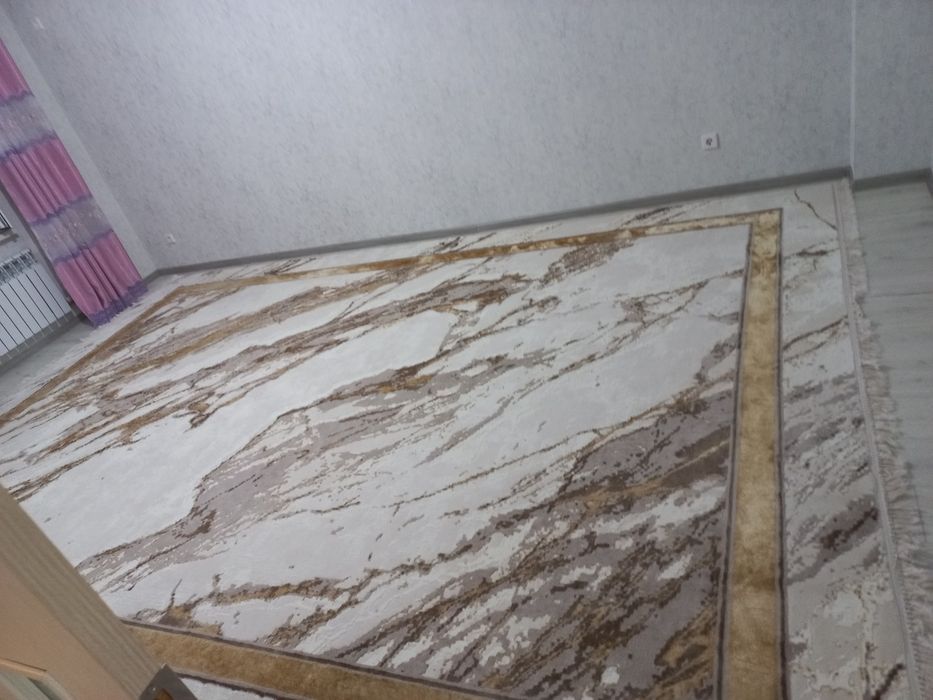 Ковер 350/500 почти новый