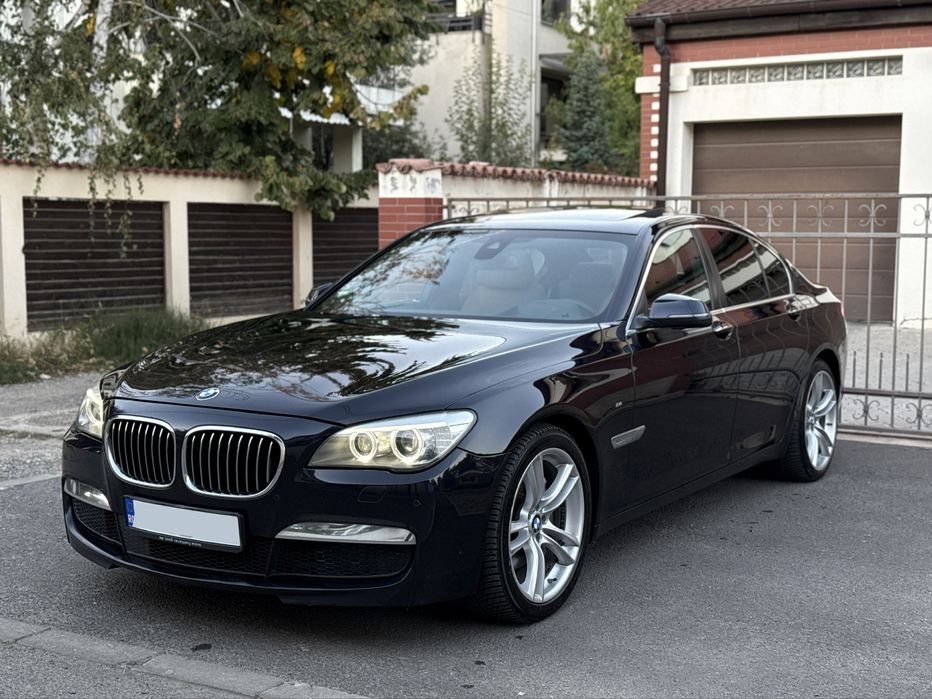 Bmw 730d / Facelift original / 2013 / M-Pack / impecabil