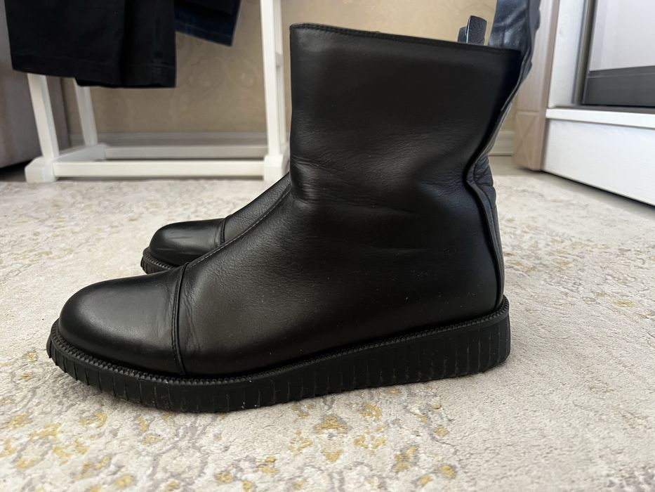 Продам сапожки ботинки