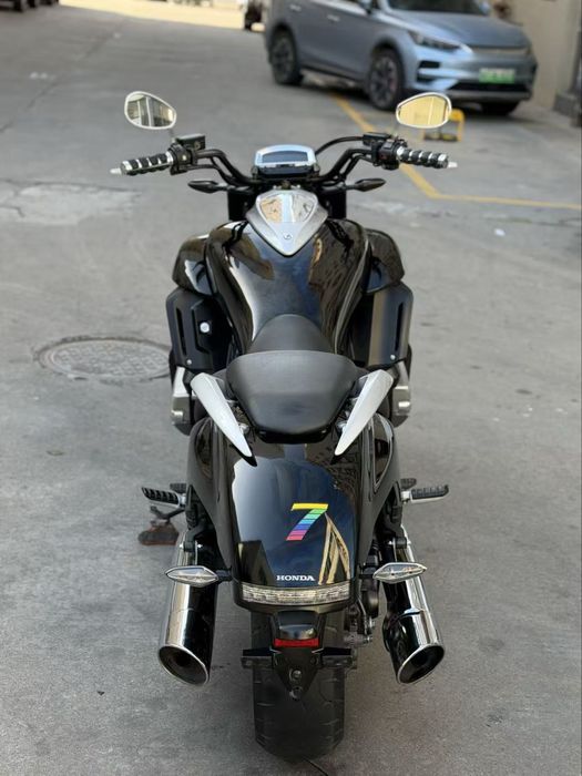 Продается Honda Valkyrie 1800 cc