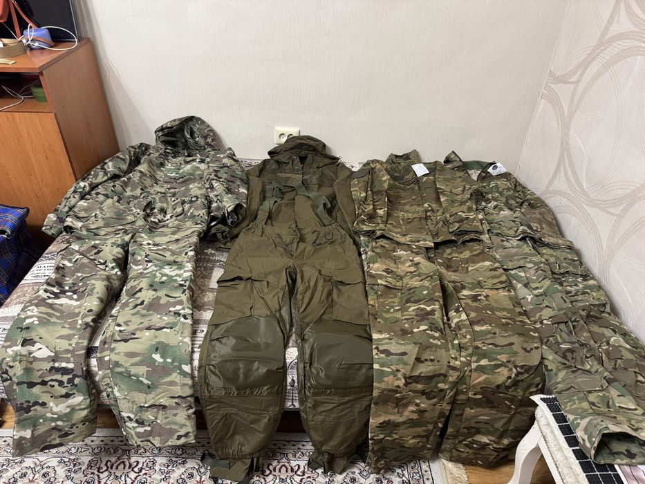 Продам новый  военные вещи