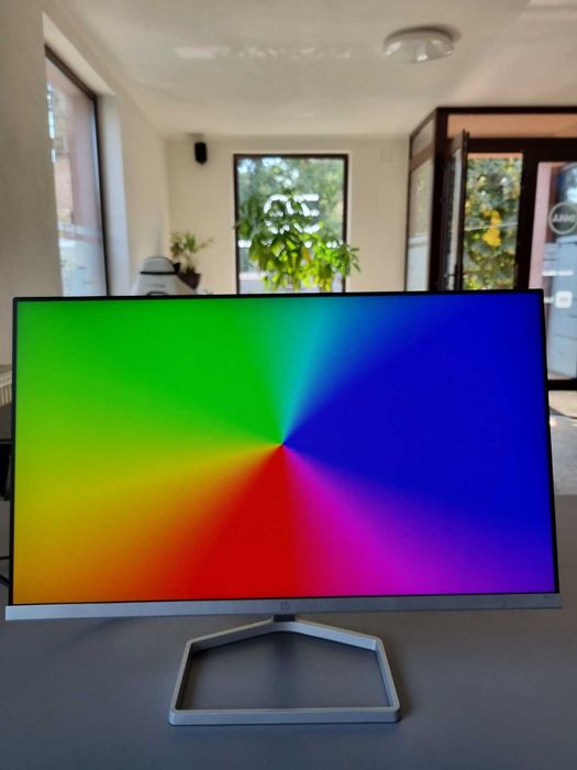 Vand Monitor HP M22f 22"