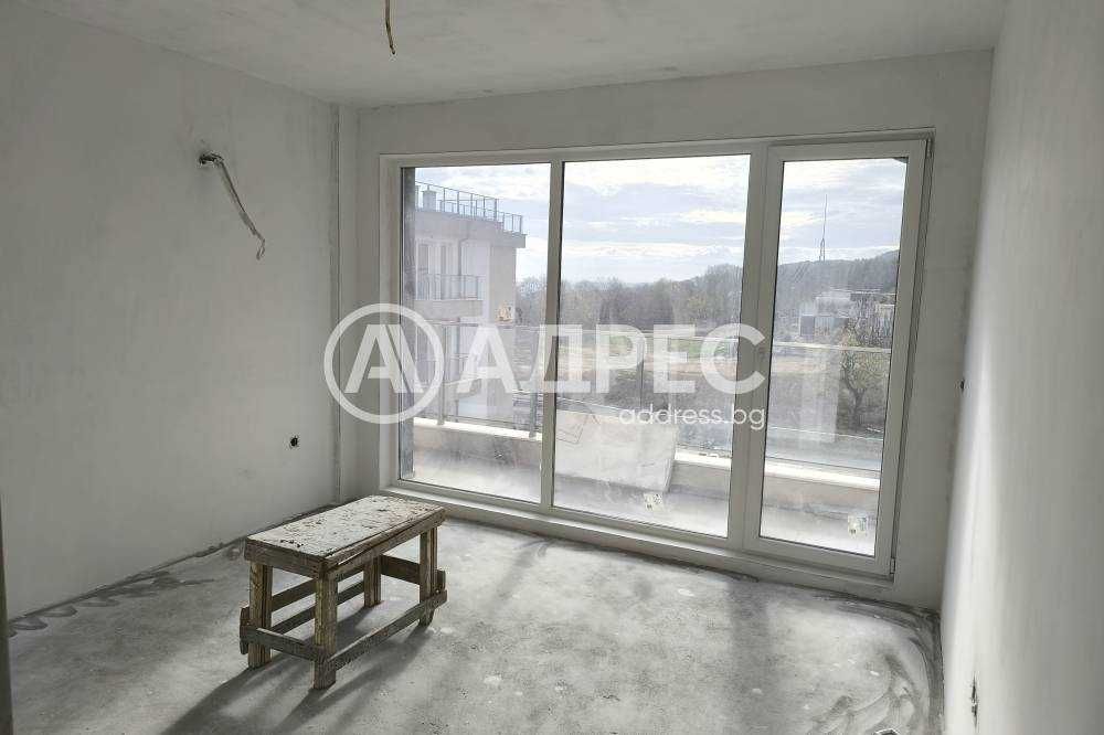 Тристаен апартамент, кв. Виница, гр. Варна