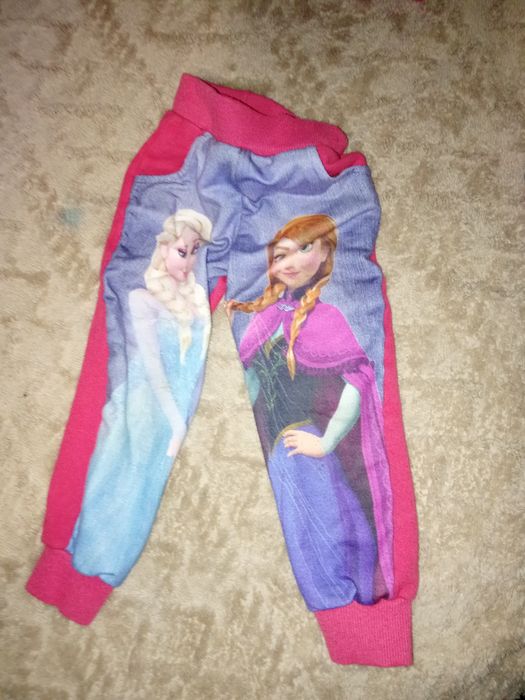 Pantaloni Ana și Elsa