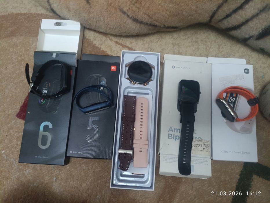 Продаю ми бенд 5,6,8