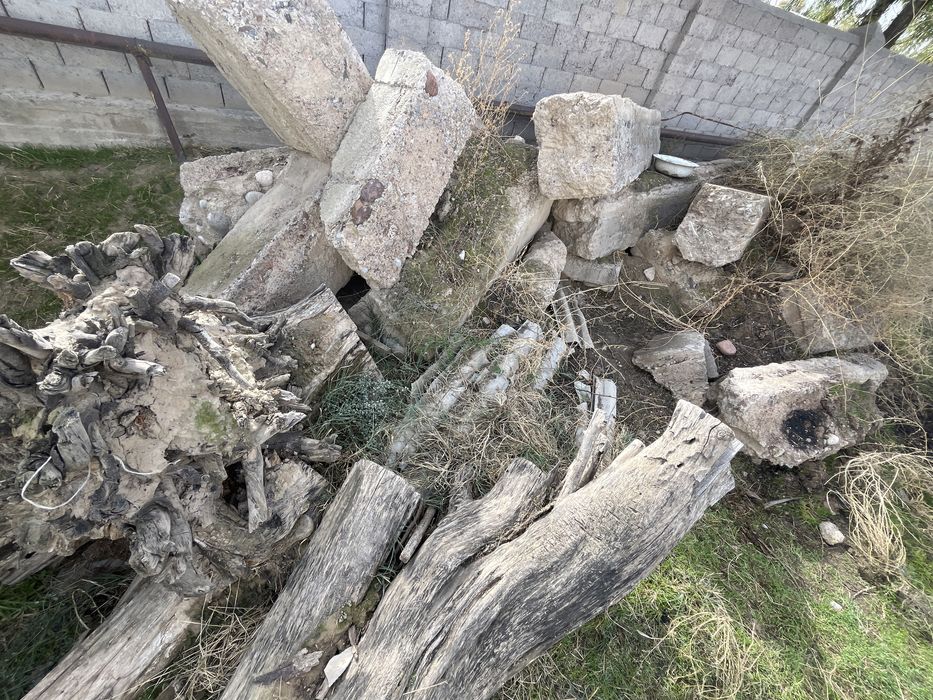 Есіктер,рейкалар,отын,тас, бағасы келісімді