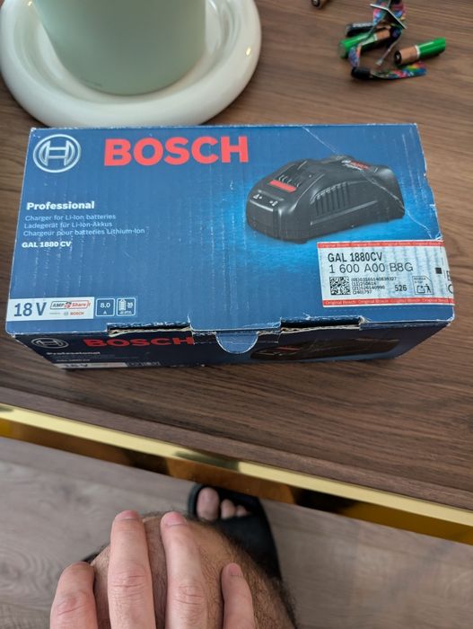 Maşină de Înşurubat cu Impact Bosch Professional 18V