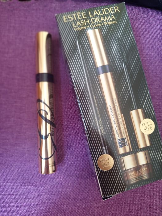 Спирала за очи Estee Lauder нова