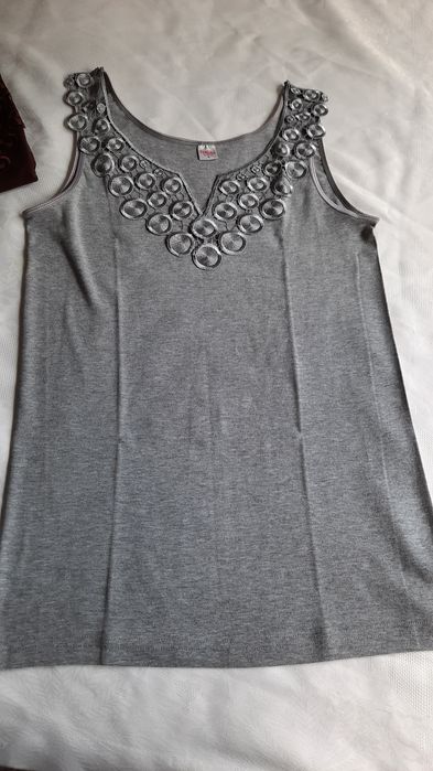 1 buc(35 Lei), 2 buc(60 Lei), 3 buc.(90 Lei)