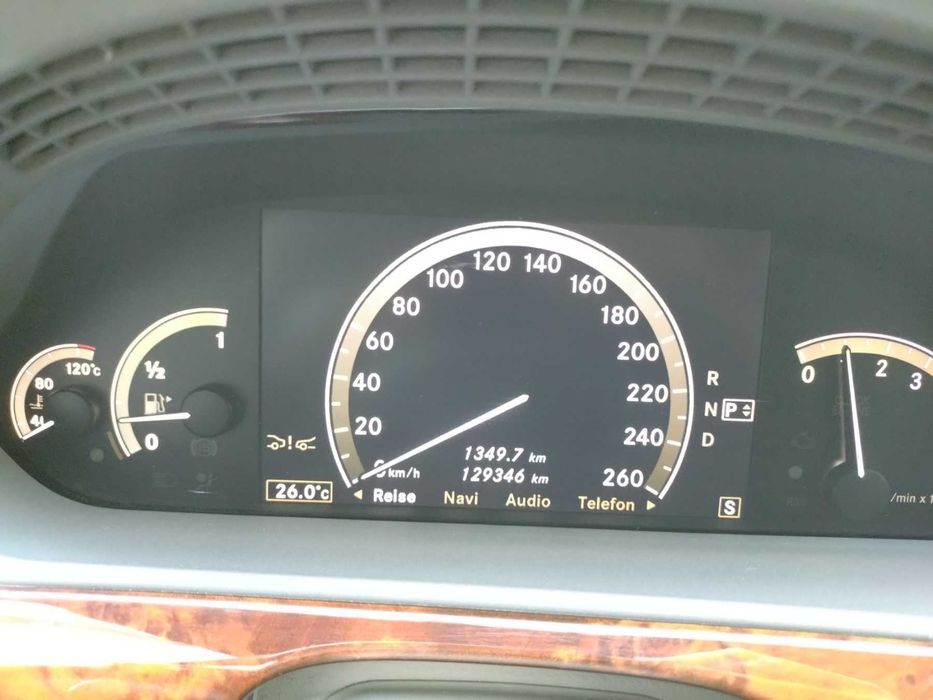 Mercedes -Benz  S500
