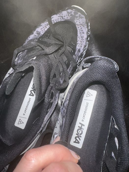 Adidasi HOKA pentru alergare