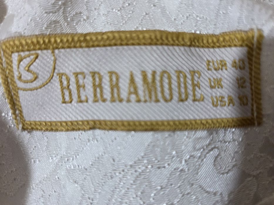 Қазақша бешпент сатылады (турция)