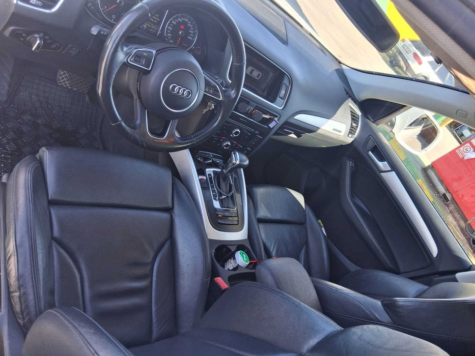 Audi Q5 2.0 TDI 190 CP Automat, Panoramic, Piele, Cârlig, 2 seturi roți