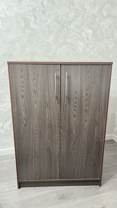 Шкаф не большого размера